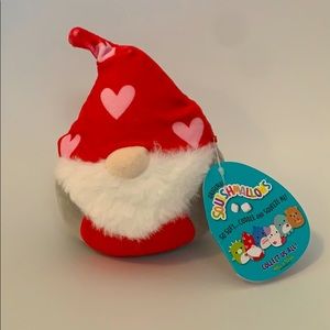 Mini Valentines Squishmallow - Gianni
